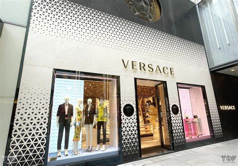 versace sydney store.